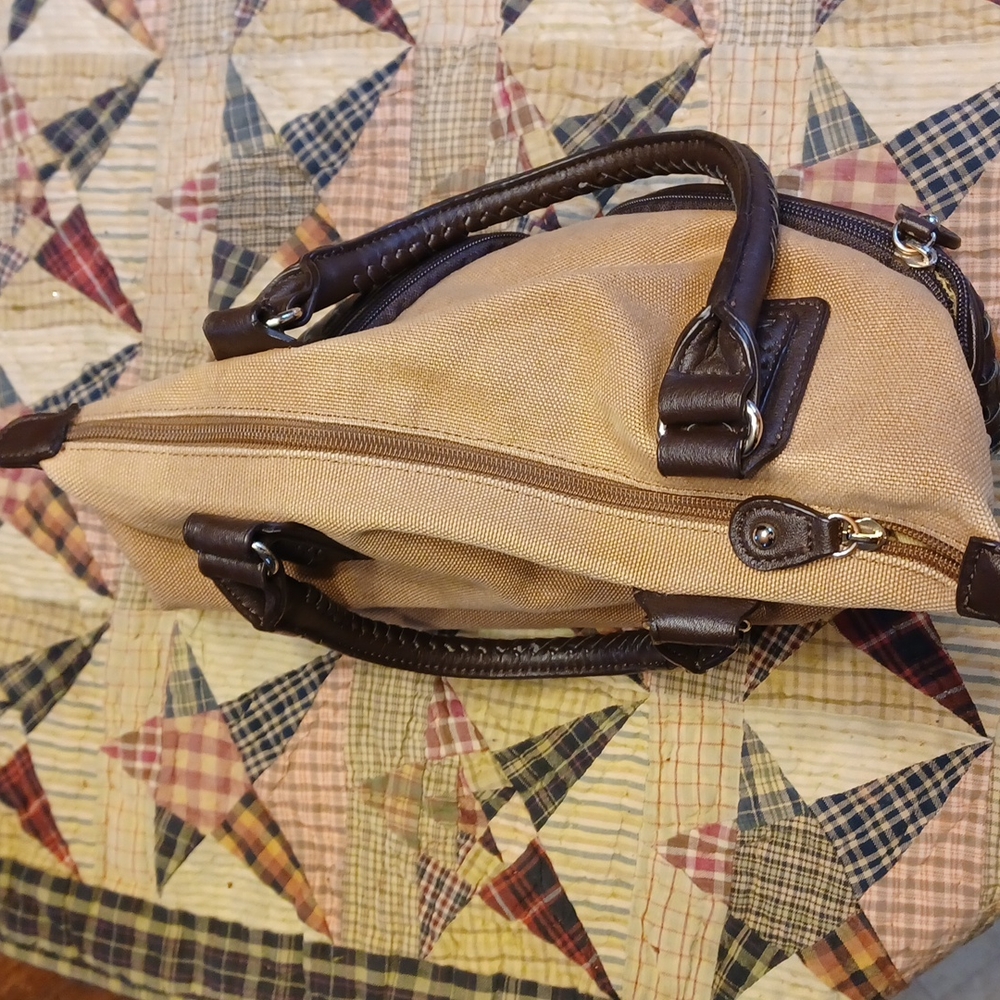 SONDRA ROBERTS PURSE - Picture 3 of 6